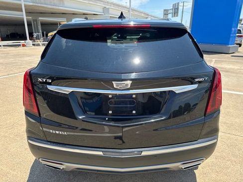Used 2024 Cadillac XT5 Premium Luxury w/ Technology Package FWD image 3