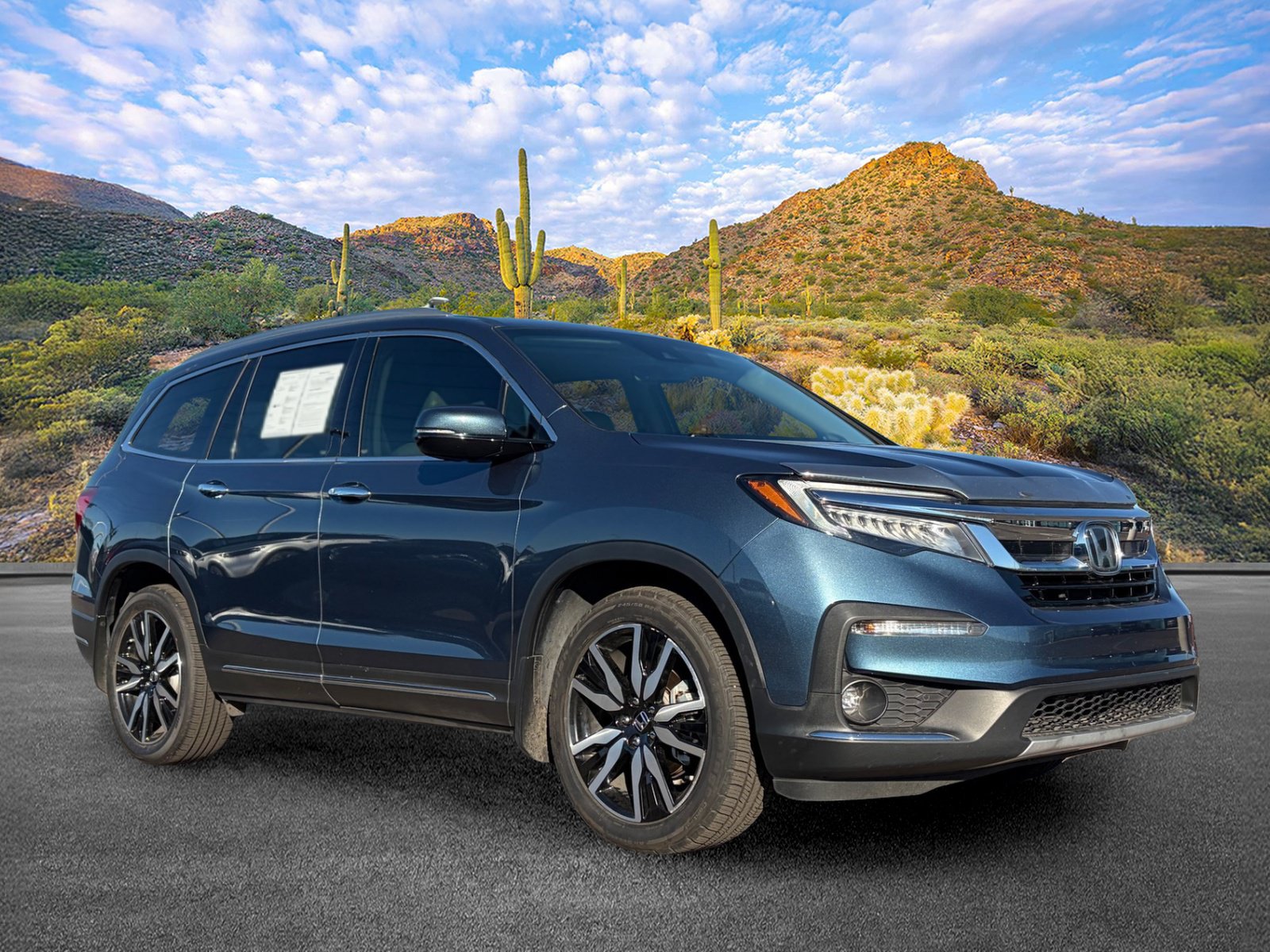 Used 2021 Honda Pilot Touring image 2