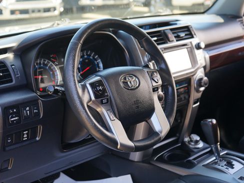 Used 2015 Toyota 4Runner Limited AWD/4WD image 14