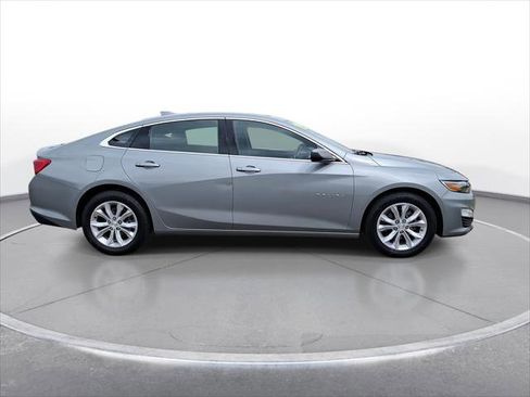 Used 2023 Chevrolet Malibu LT image 9