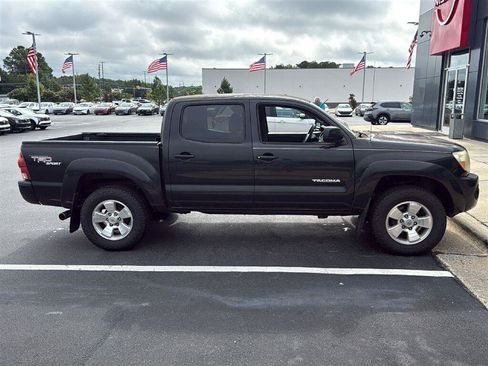 Used 2005 Toyota Tacoma 4x4 Double Cab w/ TRD Sport Pkg #2 image 6