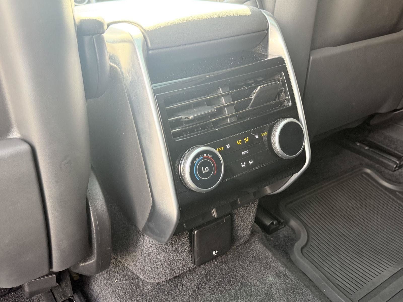 Used 2023 Land Rover Range Rover SE AWD/4WD image 35