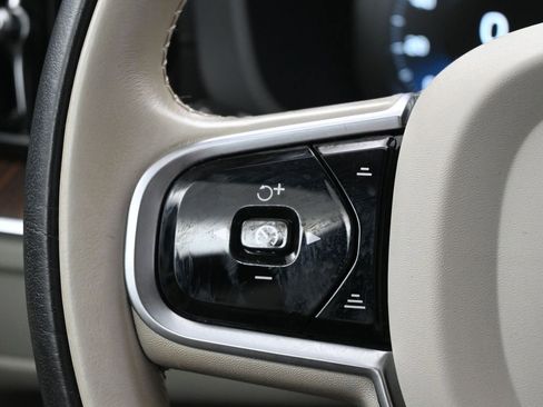 Used 2020 Volvo XC60 T5 Inscription w/ Protection Package image 20