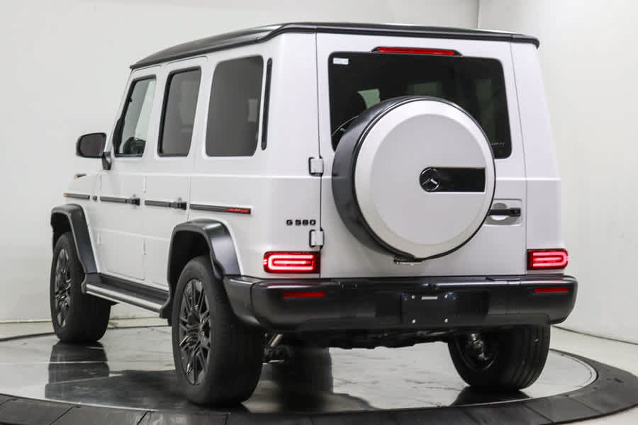 New 2027 Mercedes-Benz G 580 e image 4