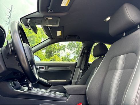 Used 2024 Honda Civic Sport image 28