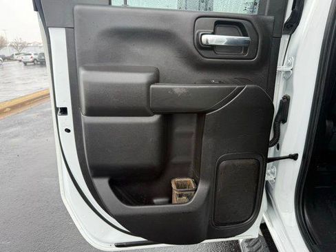 Used 2021 Chevrolet Silverado 2500 W/T image 37
