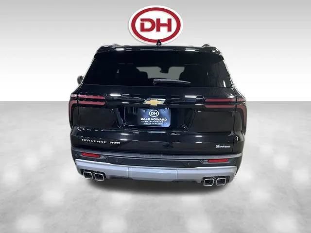 Used 2025 Chevrolet Traverse LT w/ Driver Confidence Package AWD/4WD image 10