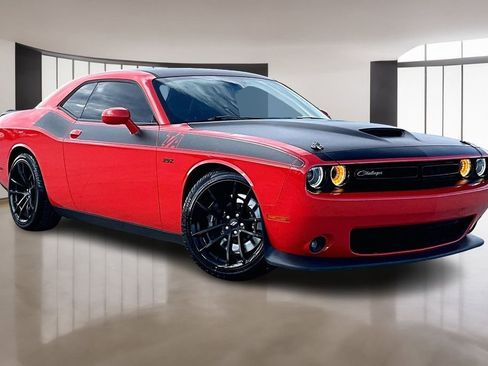 Used 2018 Dodge Challenger T/A RWD image 12