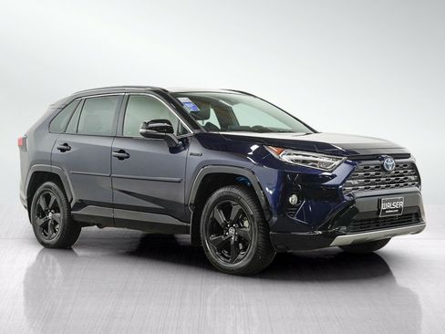 Used 2020 Toyota RAV4 XSE AWD/4WD image 7