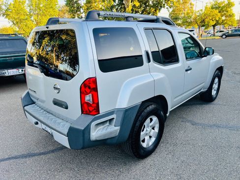Used 2012 Nissan Xterra X RWD image 3