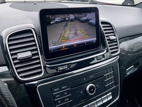 Used 2018 Mercedes-Benz GLE 350 4MATIC image 23