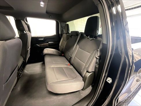 Used 2019 Chevrolet Silverado 1500 LT Trail Boss AWD/4WD image 15