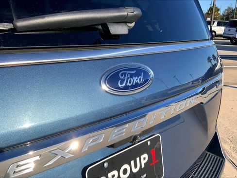 Used 2018 Ford Expedition Max Limited w/ Equipment Group 302A image 30