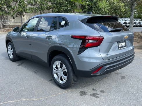 New 2026 Chevrolet Trax LS FWD image 5
