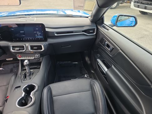 Used 2024 Ford Mustang Premium image 15