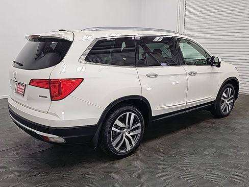 Used 2018 Honda Pilot Touring image 8