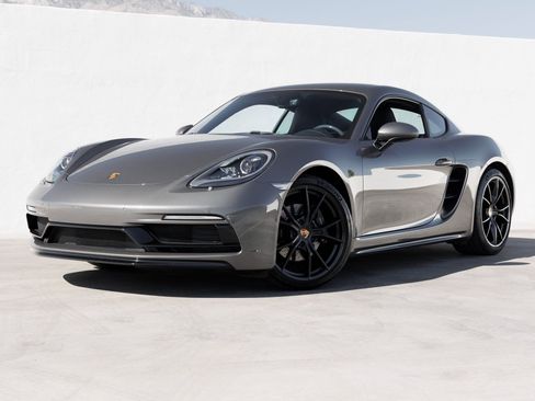 Used 2024 Porsche 718 Cayman image 1