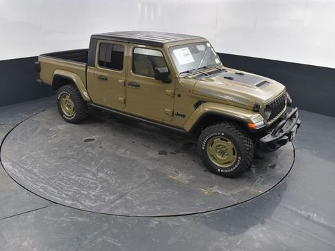 New 2026 Jeep Gladiator Willys image 33