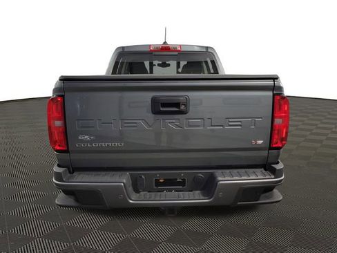 Used 2022 Chevrolet Colorado Z71 AWD/4WD image 7