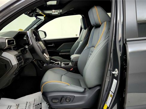 Certified 2025 Toyota Tacoma 4x4 Double Cab Hybrid image 36