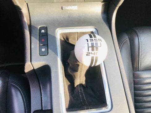 Used 2010 Ford Mustang Shelby GT500 image 26