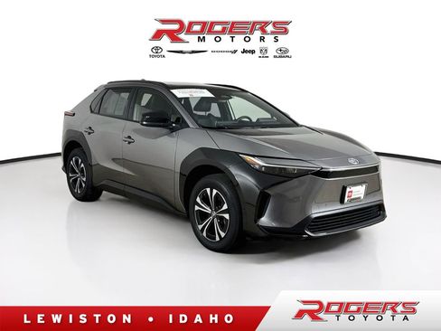 Certified 2023 Toyota bZ4X AWD w/ Weather Package image 1