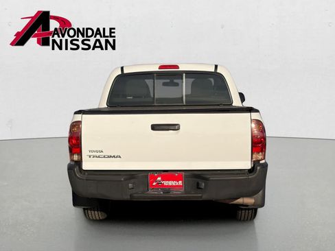 Used 2013 Toyota Tacoma 2WD Double Cab w/ Convenience Pkg image 4