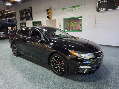 Used 2020 Kia Optima SX FWD image 4