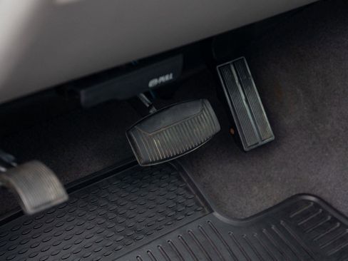 Used 1999 Ford F350 4x4 SuperCab Super Duty image 33