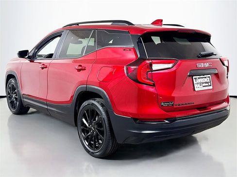 Certified 2023 GMC Terrain SLE w/ Driver Convenience Package image 6