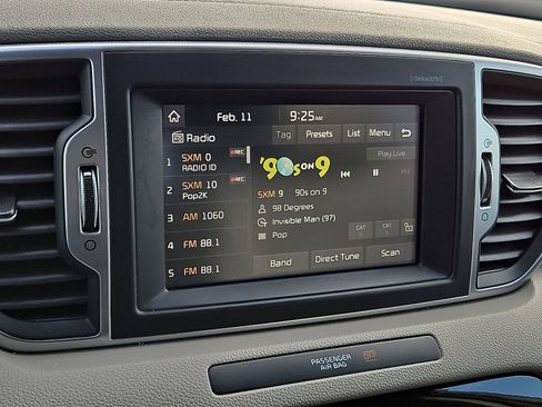 Used 2018 Kia Sportage EX w/ EX Sport Appearance Package image 16