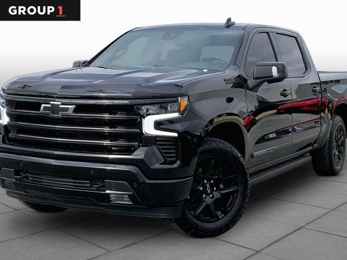 Used 2024 Chevrolet Silverado 1500 High Country w/ Midnight Edition AWD/4WD image 1