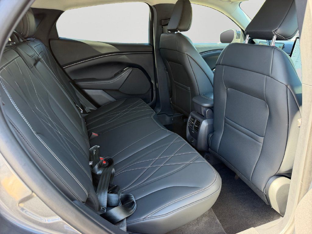 Used 2023 Ford Mustang Mach-E Select AWD/4WD image 9