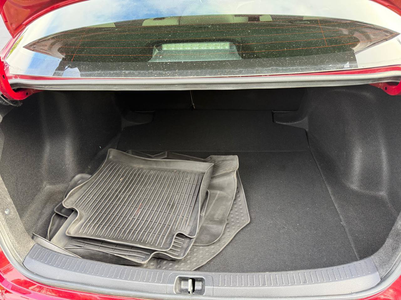Used 2024 Toyota Corolla LE w/ LE Convenience Package FWD image 21