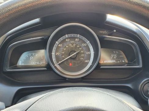 Used 2017 Toyota Yaris iA image 24