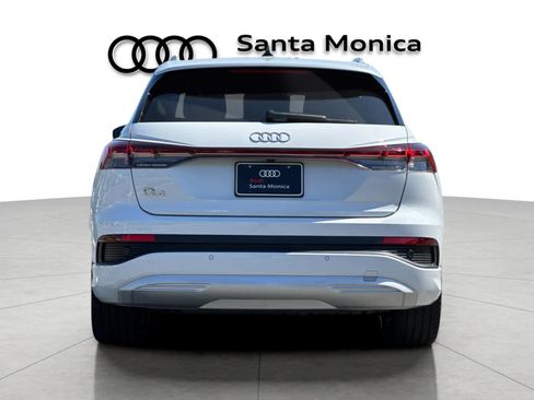 Used 2023 Audi Q4 e-tron Premium Plus w/ Premium Plus RWD image 7