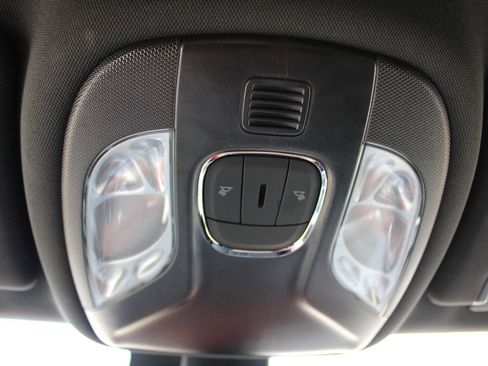 Used 2023 Jeep Compass Limited AWD/4WD image 17