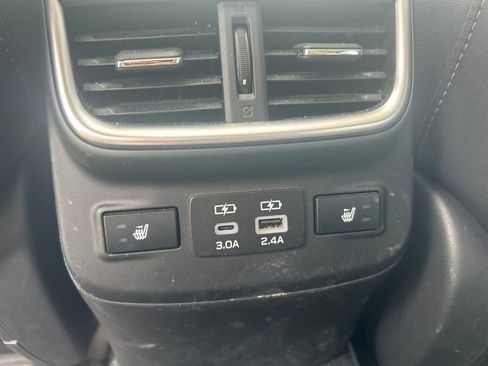 Certified 2023 Subaru Outback Limited AWD/4WD image 15