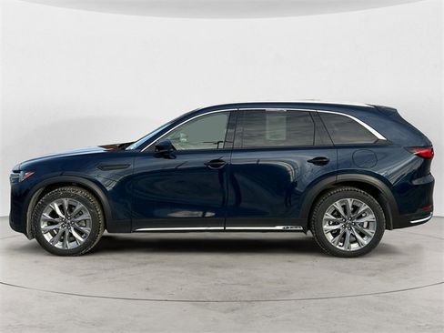 Used 2024 MAZDA CX-90 3.3 Turbo w/ Premium Package image 2