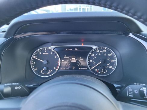 Used 2024 Nissan Pathfinder SV AWD/4WD image 27