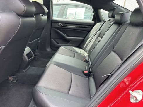 Used 2020 Honda Accord Sport image 9