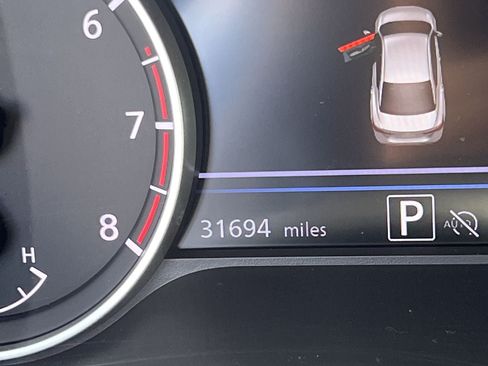 Used 2024 Nissan Sentra SV FWD image 12