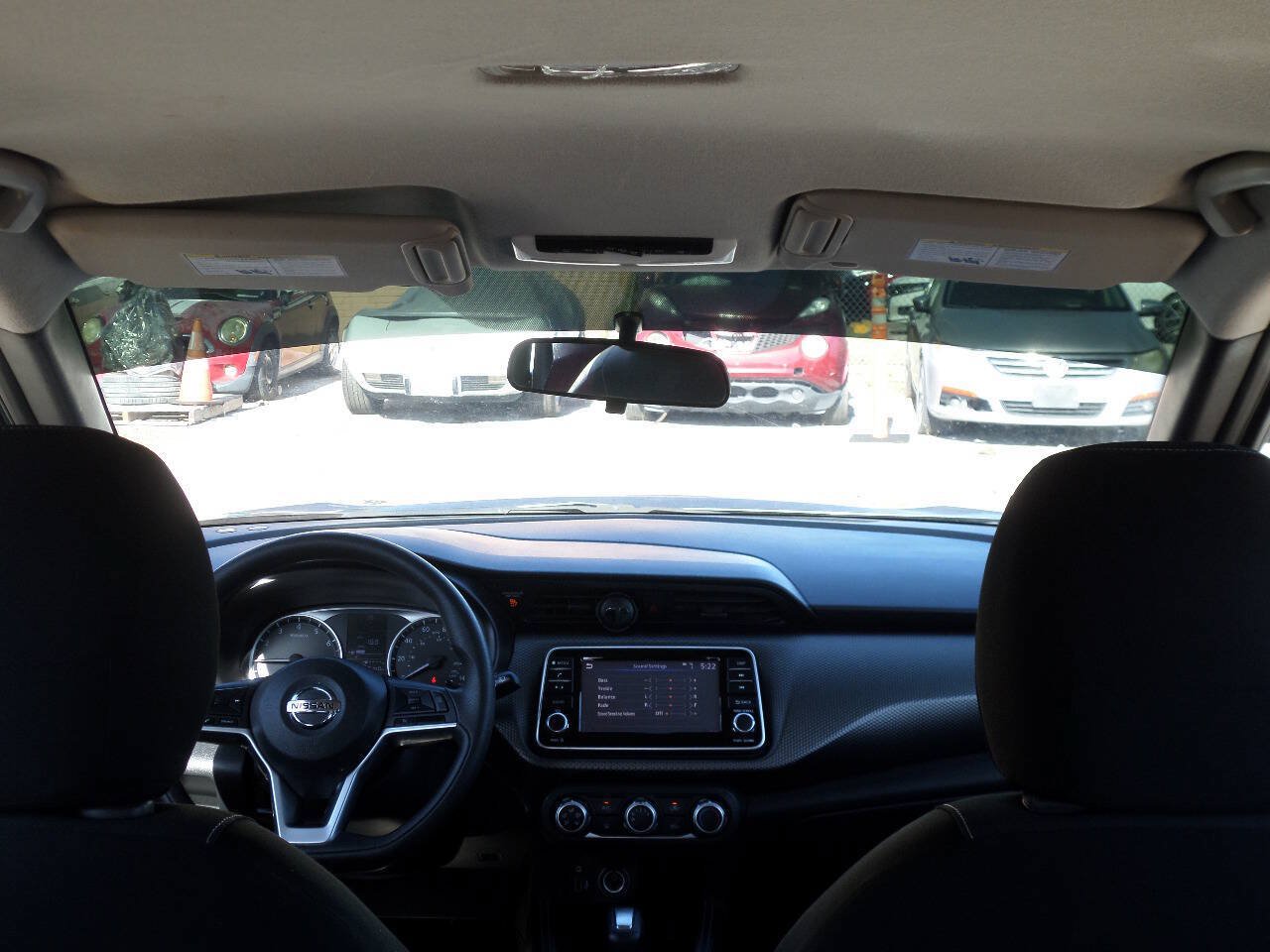 Used 2019 Nissan Kicks S w/ Exterior Electronics Package FWD image 55