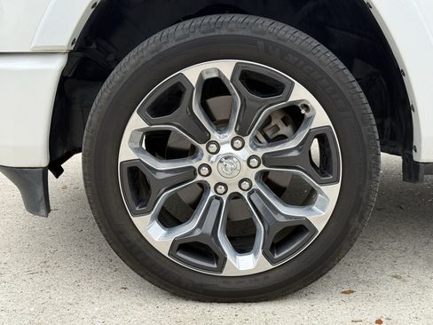 Used 2021 RAM 1500 Limited RWD image 12