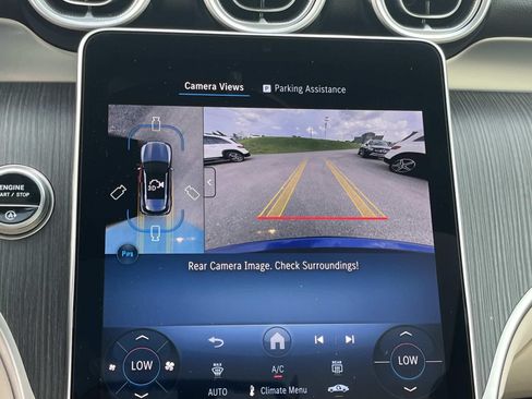 Certified 2025 Mercedes-Benz GLC 300 image 33