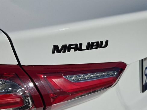 Certified 2024 Chevrolet Malibu LT w/ Sport Edition FWD image 22