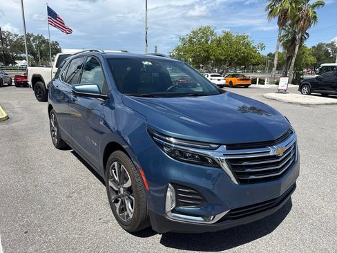 Used 2024 Chevrolet Equinox Premier FWD image 3