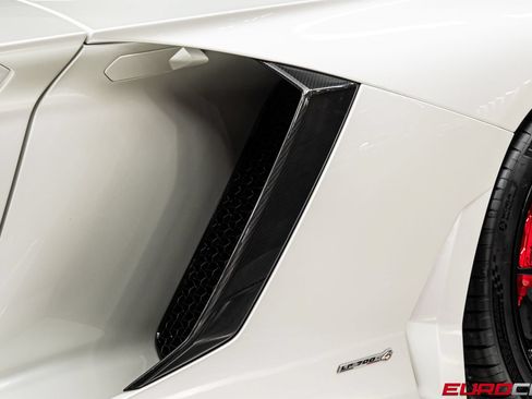 Used 2015 Lamborghini Aventador LP 700-4 AWD/4WD image 20