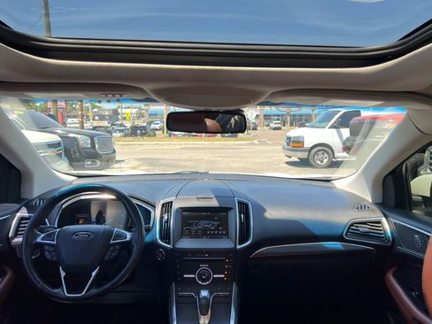 Used 2015 Ford Edge Titanium w/ Equipment Group 302A FWD image 11