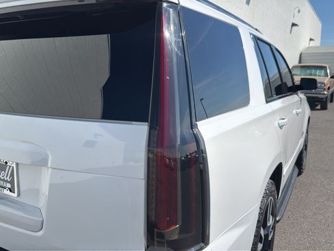 Used 2020 Chevrolet Tahoe Premier AWD/4WD image 7